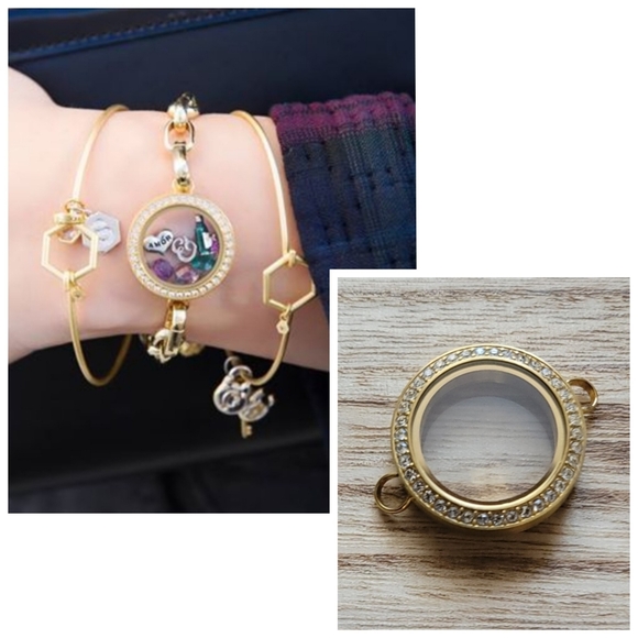 Origami Owl Jewelry - ORIGAMI OWL Swarovski Gold Link Locket ONLY